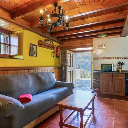 Casa De Aldea La Besana Las Vinas