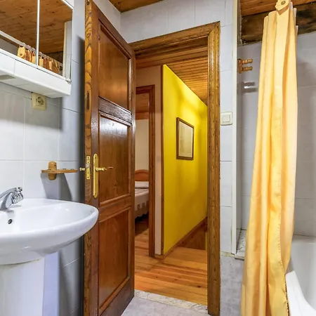 Casa De Aldea La Besana Lantställe Las Vinas