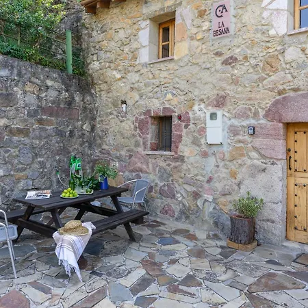 Casa De Aldea La Besana Lantställe
